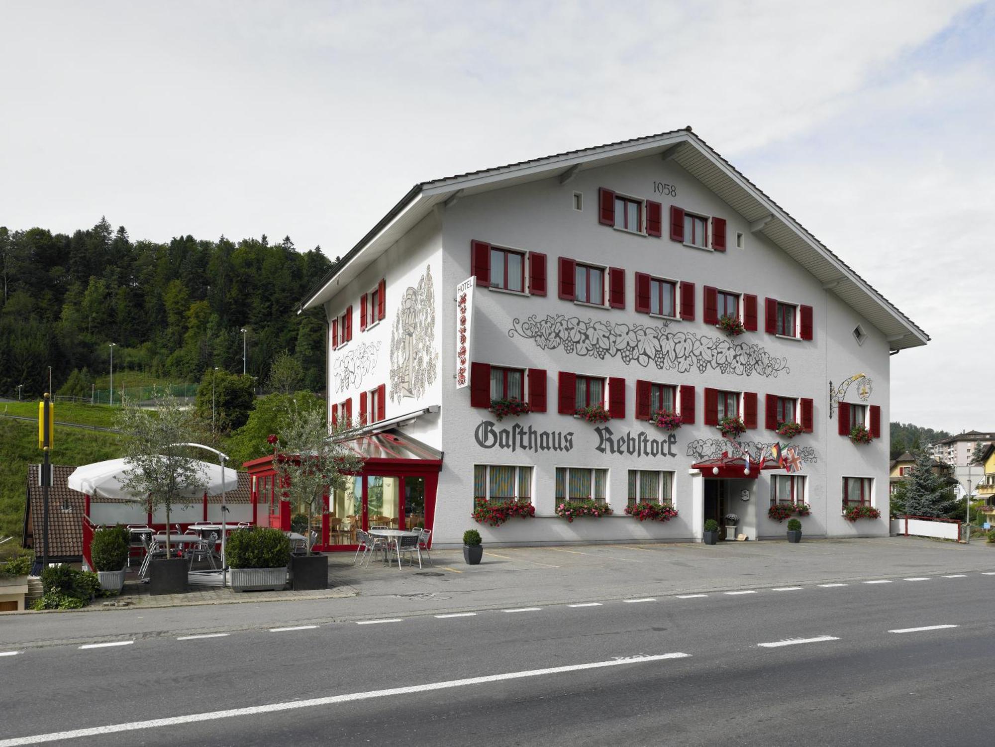 Hotel Restaurant Rebstock Wolhusen Esterno foto