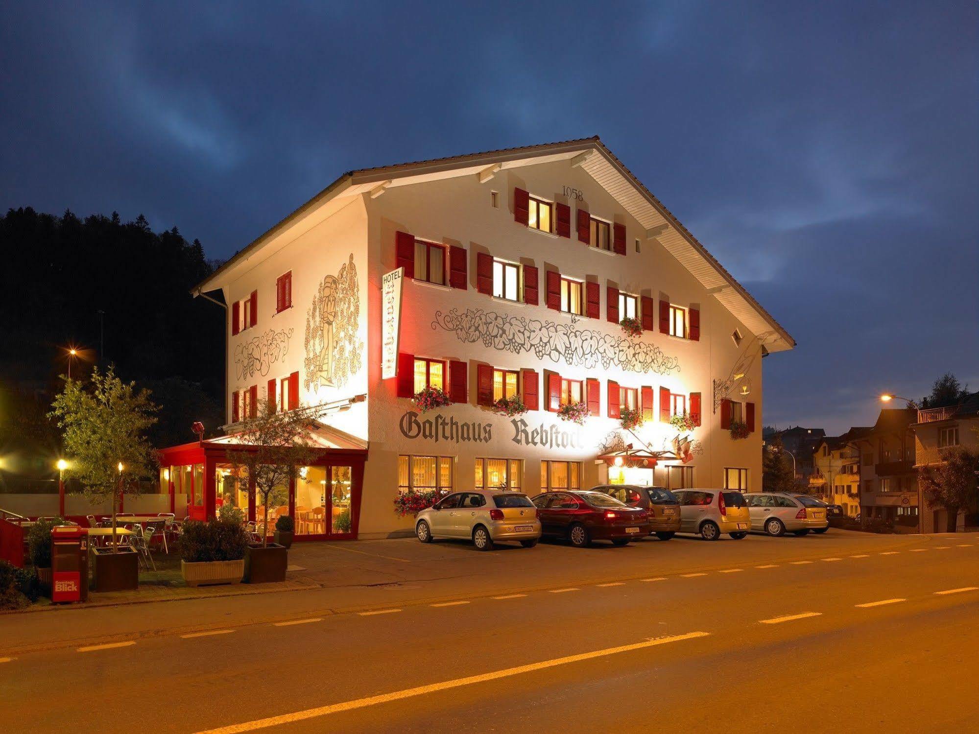 Hotel Restaurant Rebstock Wolhusen Esterno foto